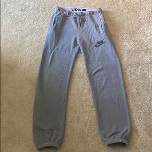 grey nike sweatpants